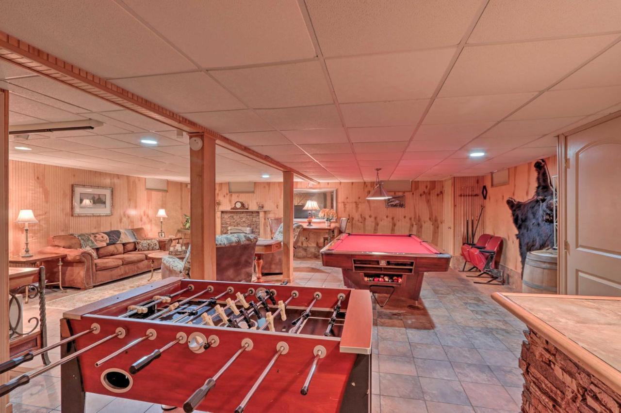 Poconos Home With Game Room Walk To Lake Harmony! المظهر الخارجي الصورة
