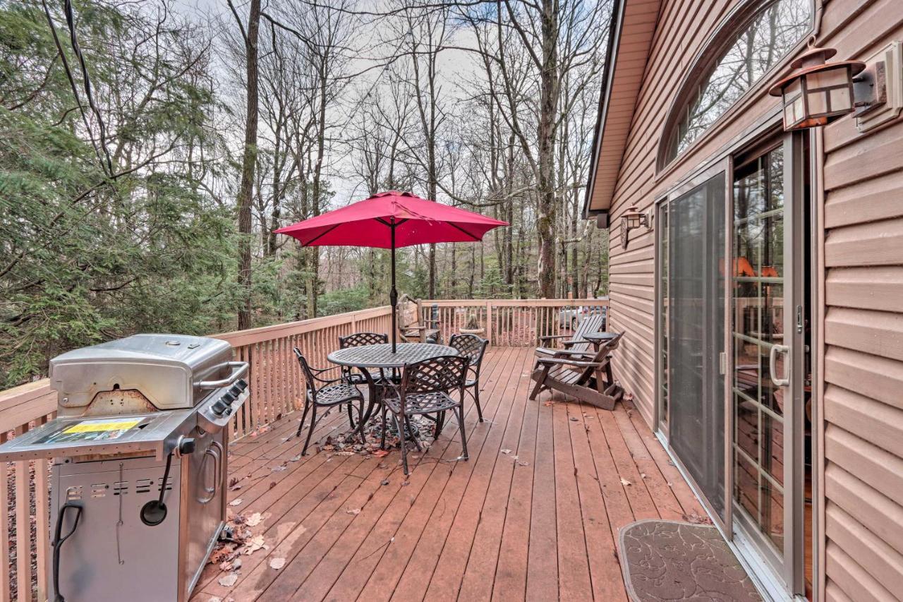 Poconos Home With Game Room Walk To Lake Harmony! المظهر الخارجي الصورة